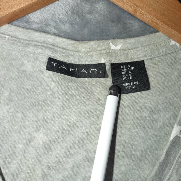 Tahari Women S in Soft Gray Neutral Cozy Knit Star Print‎ Sleeveless Tank Top - Picture 2 of 7